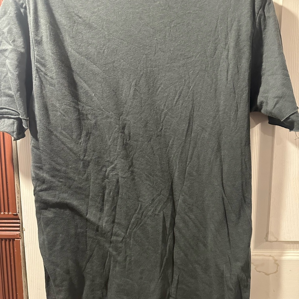 Longer Length Olive Green T-Shirt Size Men’s Medium - Picture 4 of 5
